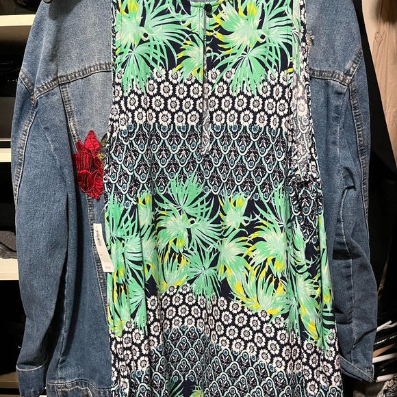 Cute top for spring and summer - Picture 3 of 5